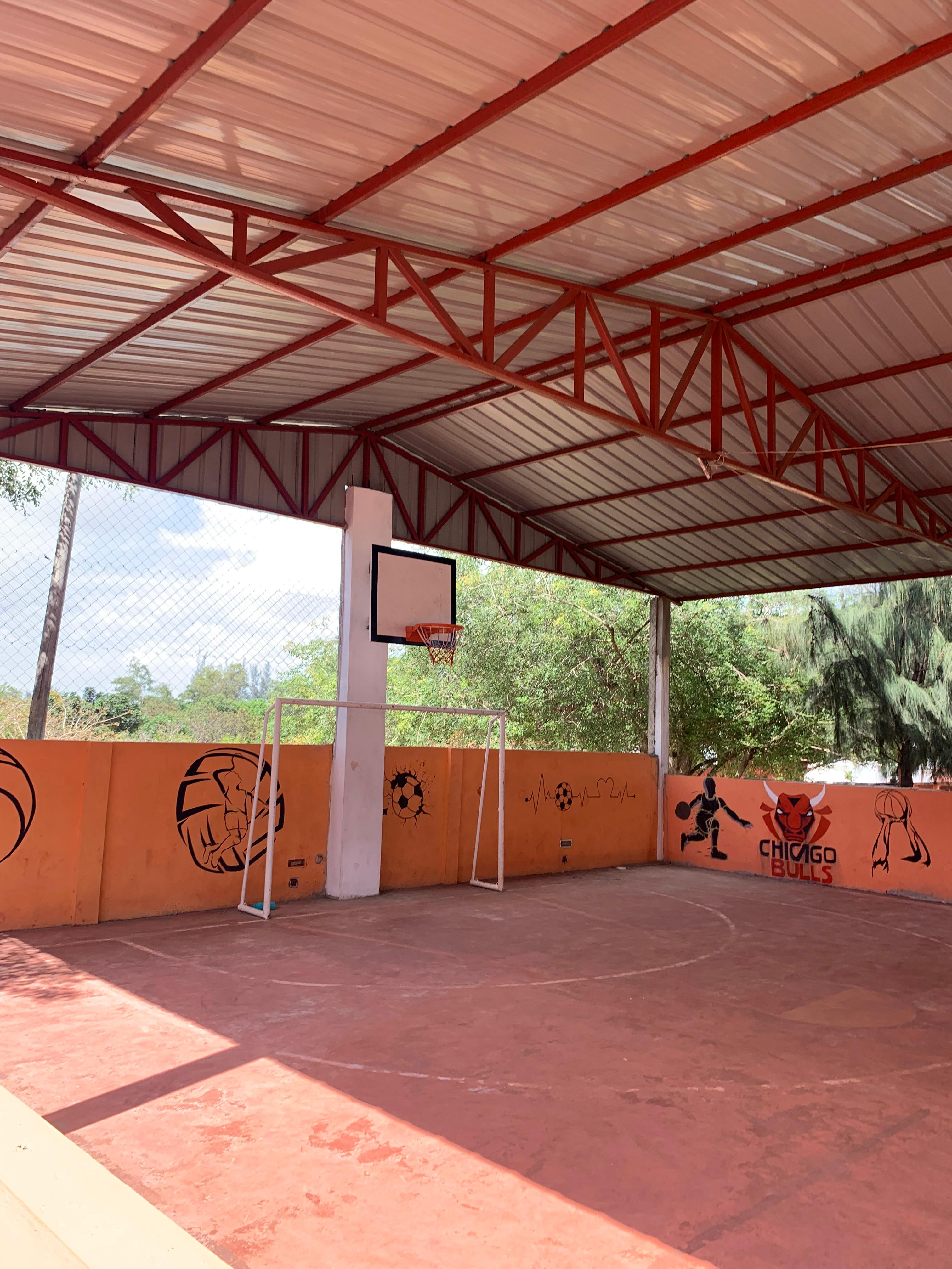 Cantina e área de convivência